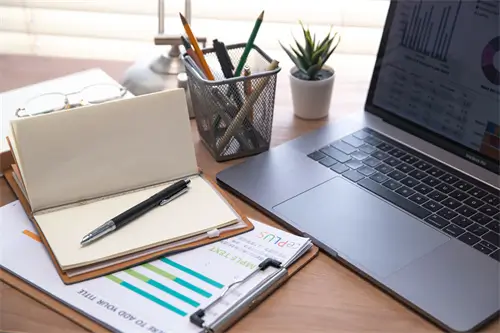 为什么坐着看电脑肩疼