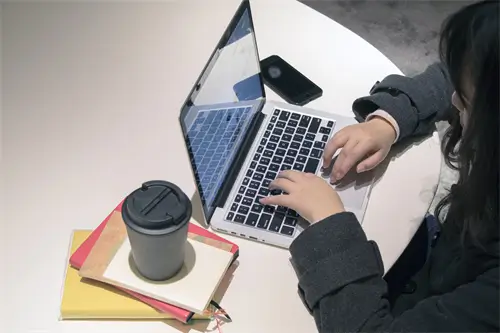 执行任务用什么电脑好